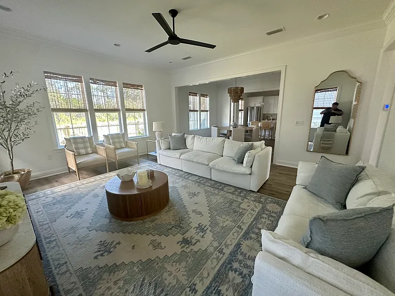 149 Suwannee Dr — Photo 8