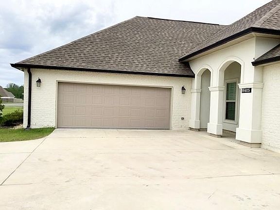 3rd image of 19405 Kendalwood Dr