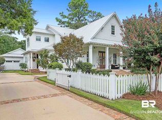 362 S Church St, Fairhope, AL 36532