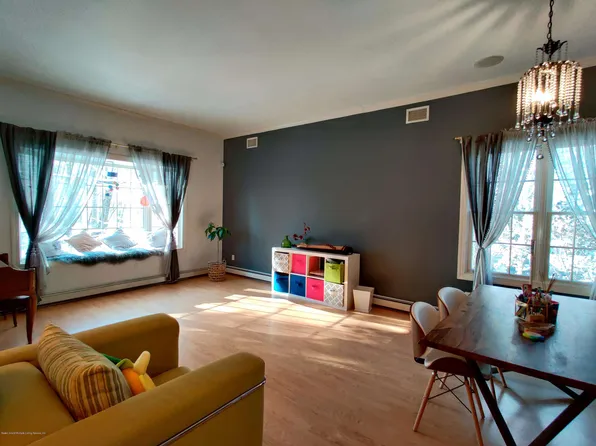 275 Saint George Road image 1 of 29