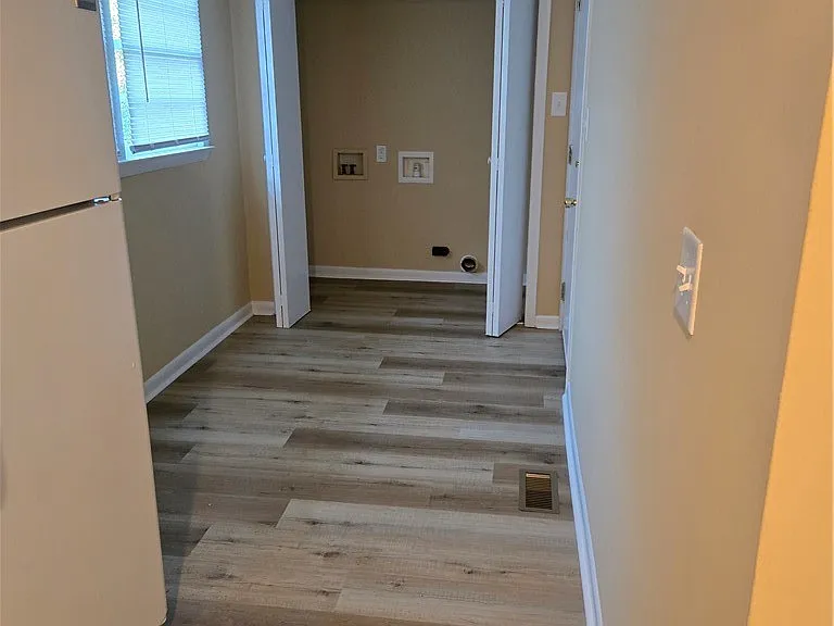 704 Dwain Dr — Photo 16