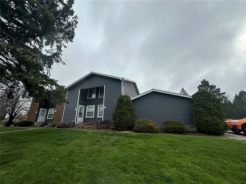 1st image of 158 Parkwood Ln