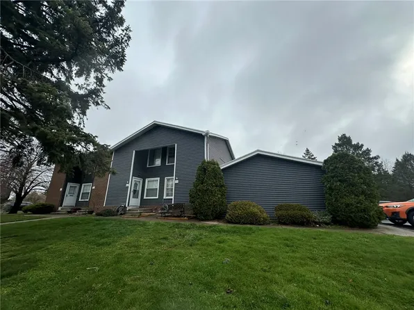 158 Parkwood Ln, Hilton, NY 14468