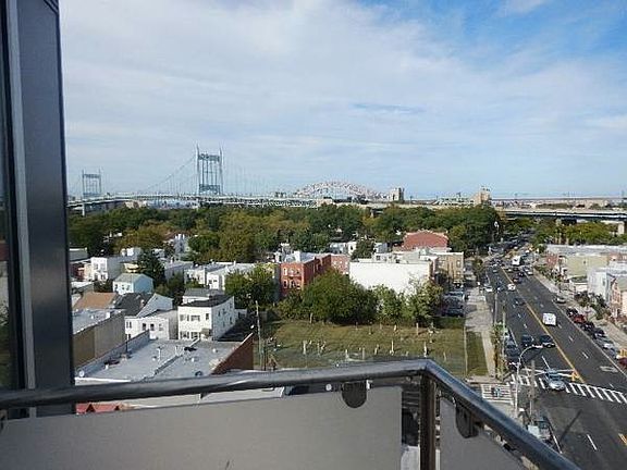 2nd image of 2618 21st St