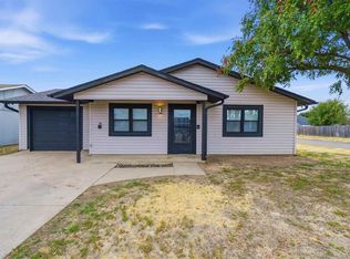 3914 SW Hickory Ln, Lawton, OK 73505