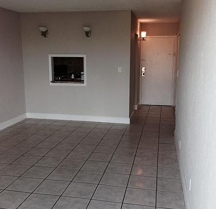 3rd image of 801 NW 47th Ave APT 816W