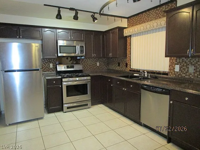 3822 King Palm Ave — Photo 5