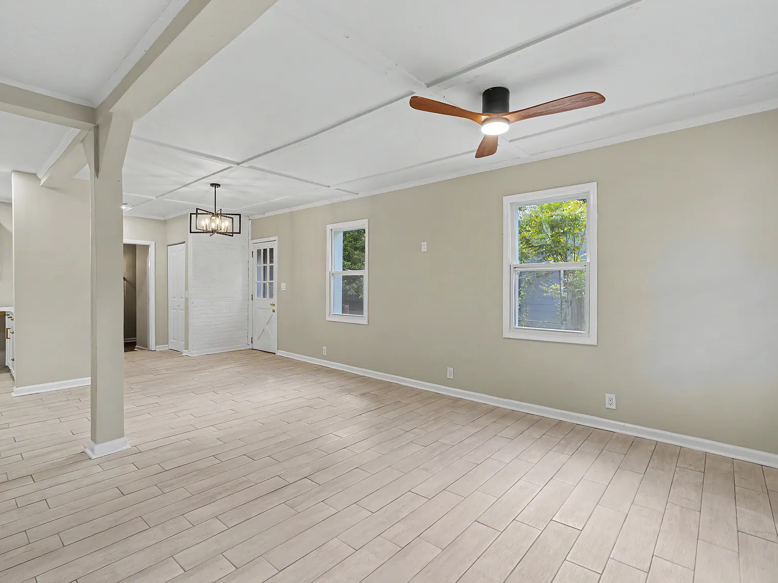 3 bed, 1500 sqft, $1,800 — Photo 4