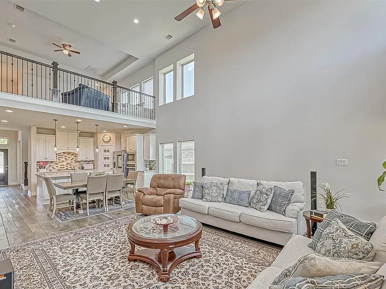 2337 Mayfield Trail Ct — Photo 8