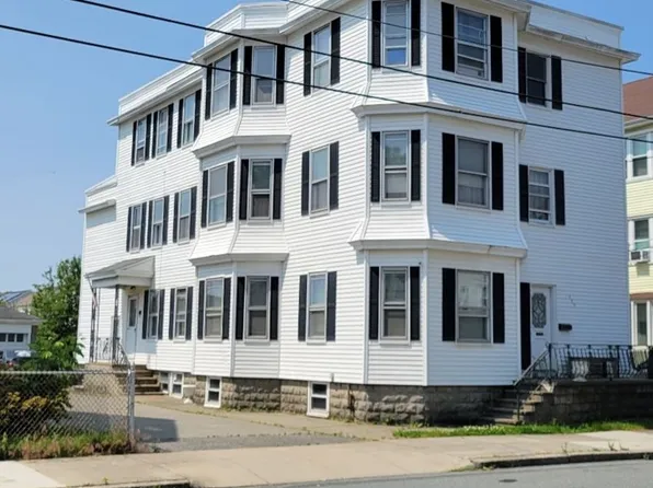 309 Palmer St, Fall River, MA 02724