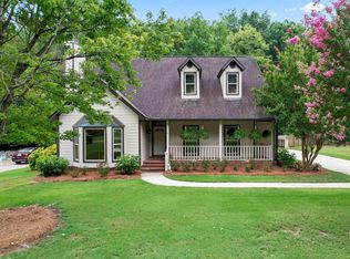 3252 Wisteria Dr, Birmingham, AL 35216