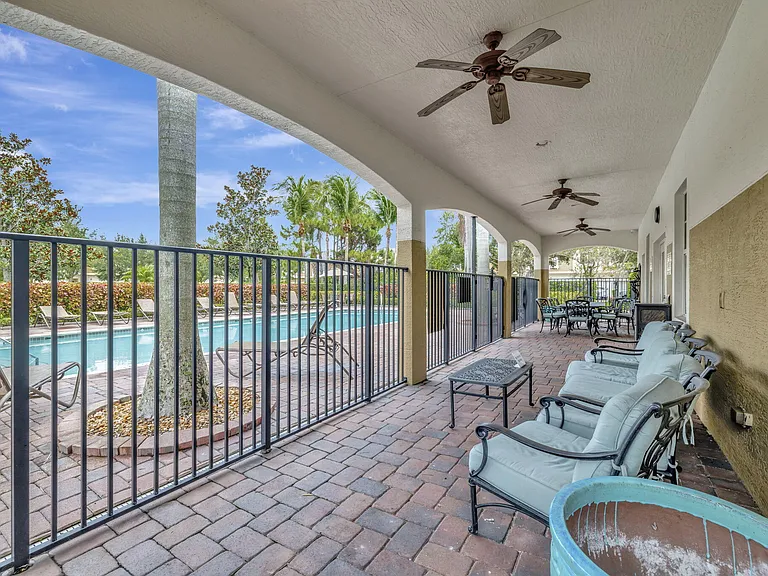 2786 SE Birmingham Dr — Photo 40