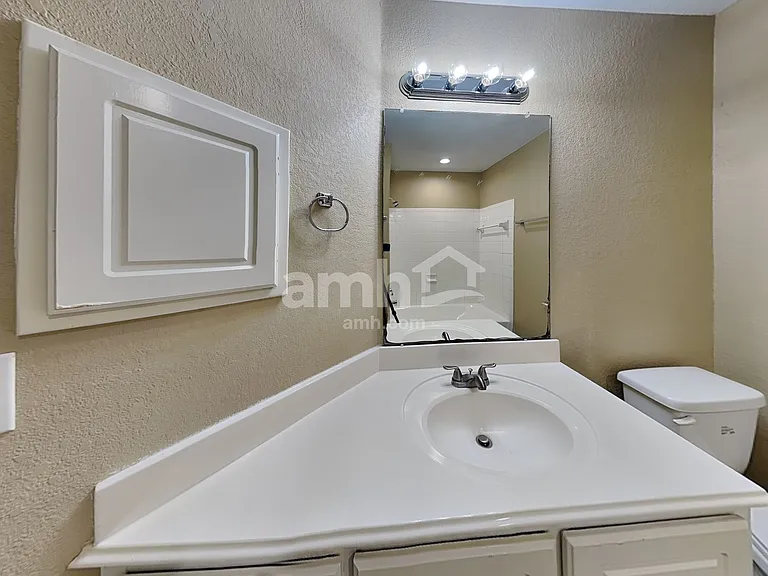 4713 Honey Creek Ct — Photo 16