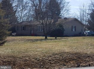 9960 Grindstone Hill Rd, Greencastle, PA 17225