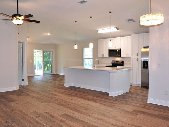 3rd image of 4450 Timber Hollow Way
