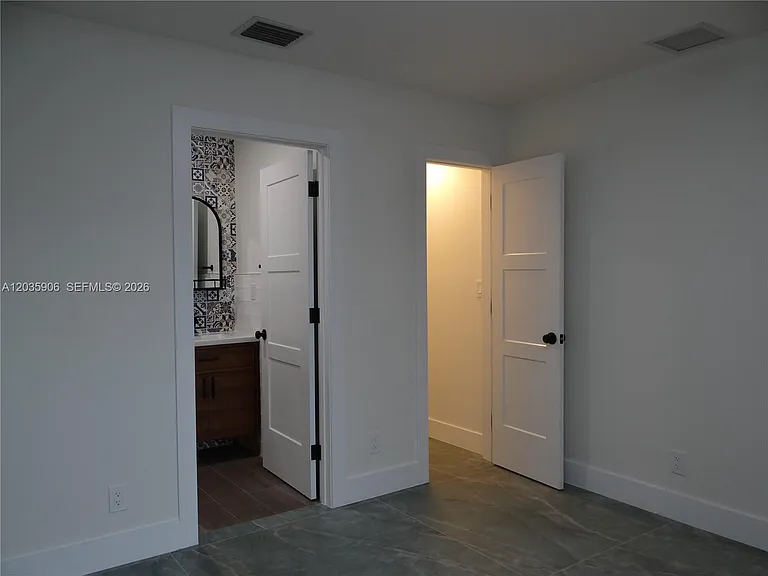 5980 SW 40th Ave #C — Photo 29
