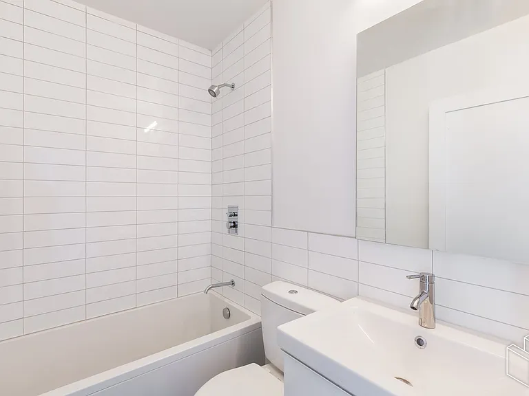 144 4th Ave #401 — Photo 8