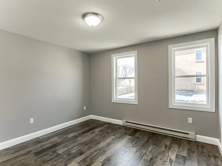 1800 Lehman St — Photo 38