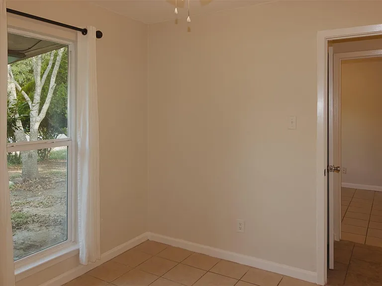 5308 Peppertree Pkwy — Photo 17