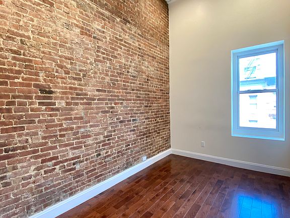 3rd image of 40 W 119th St #7