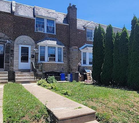 3rd image of 6113 Belden St