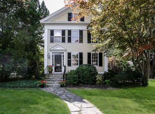 11 Clay St, Newport, RI 02840