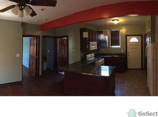 950 W 73rd St #2, Chicago, IL 60621