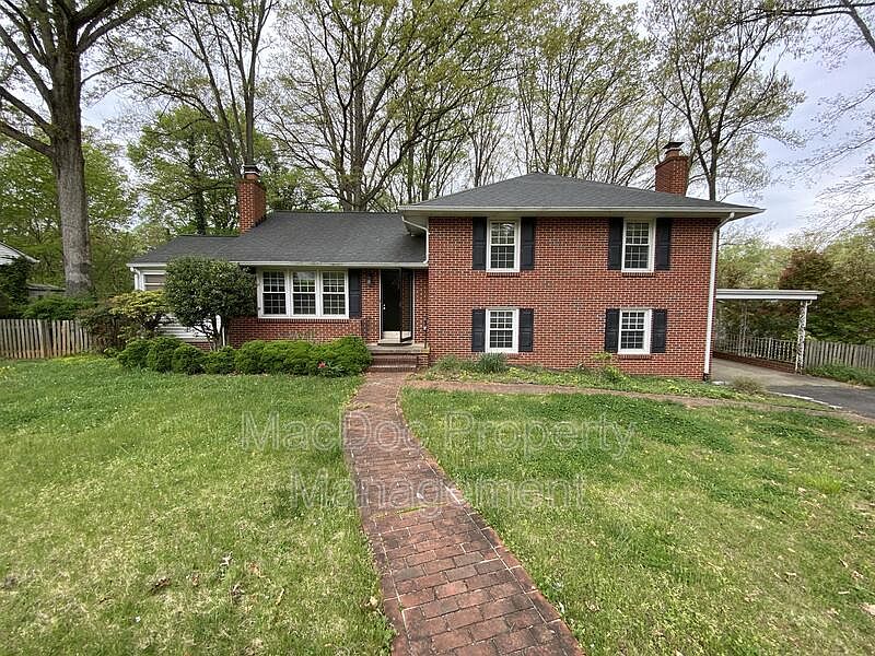 1st image of 2 Westmoreland Pl