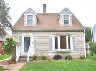 2839 N 75th St, Milwaukee, WI 53210