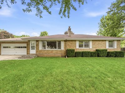 1551 S Windsor Dr, Saint Joseph, MI, 49085