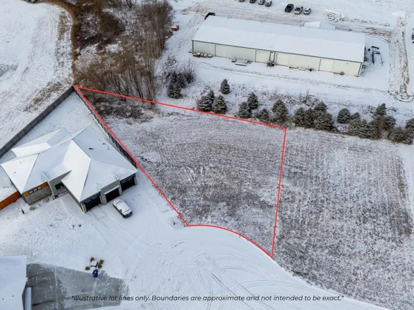 429 Blue Ox Circle Cir, Harrisburg, SD 57032