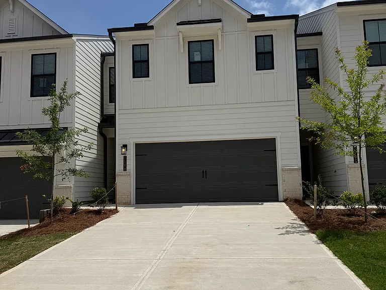 7285 Spout Springs Rd #7500 — Photo 1