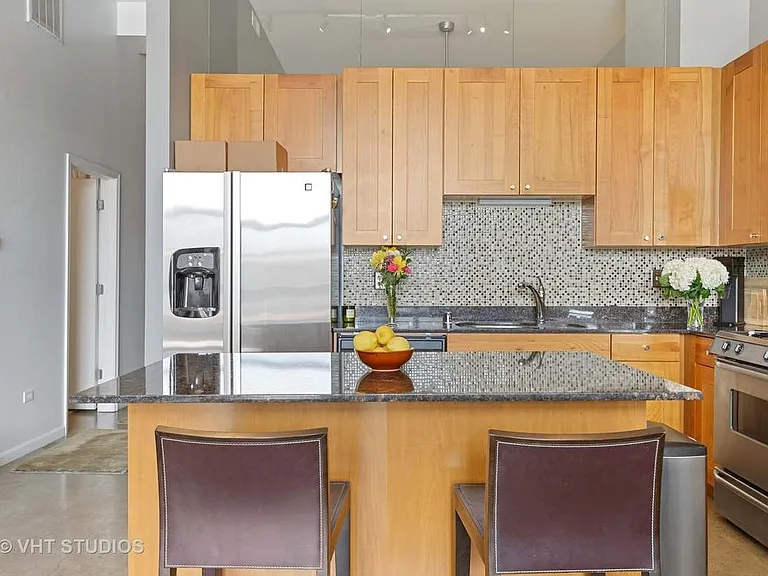 3631 N Halsted St #211 — Photo 18