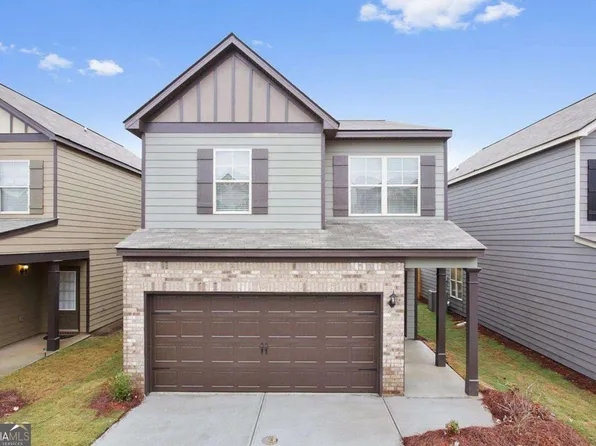 326 Lauren Dr, Fairburn, GA 30213