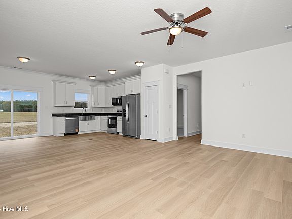 3rd image of 1224 Campground Road