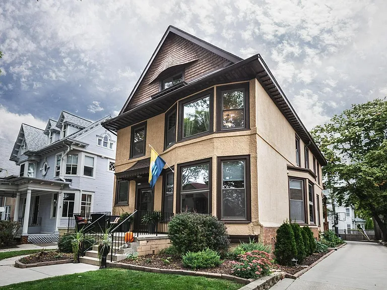 2822 N Shepard Ave #UPPER — Photo 20