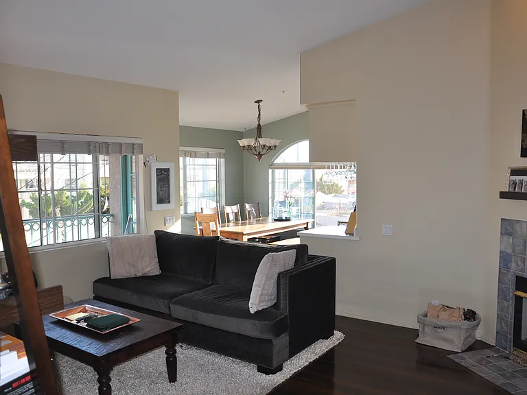 3712 3rd Ave #5 — Photo 4