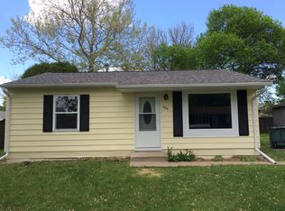 204 Blossom Ter, Washington, IL