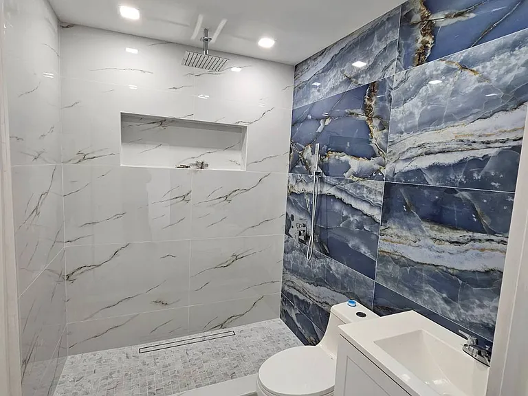 1601 NW 36th Ave #1 — Photo 5