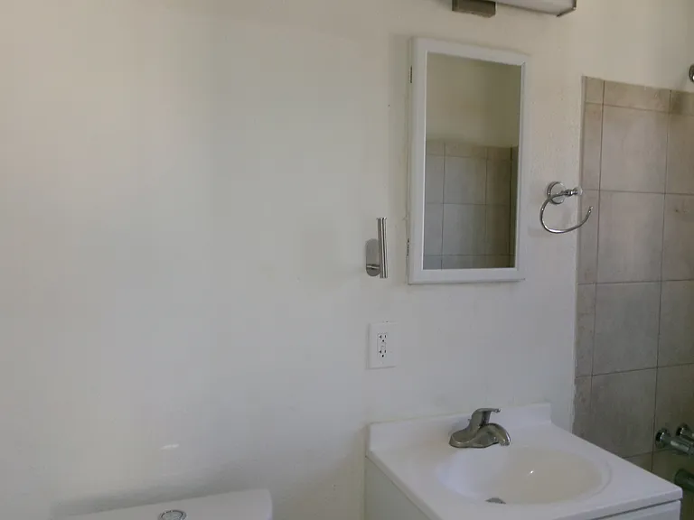 1209 W 60th Pl #1209 — Photo 10