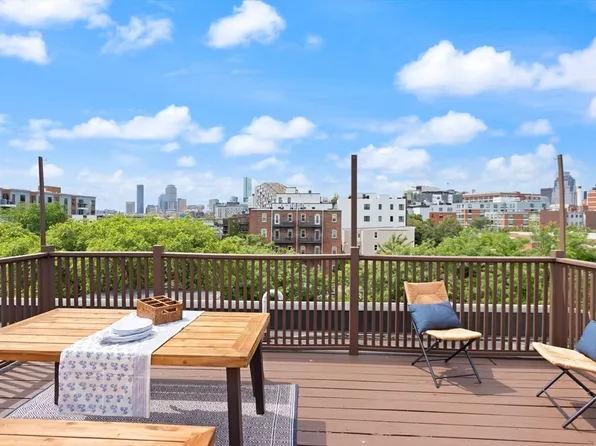 178 W 4th St Unit 4A, South Boston, MA 02127