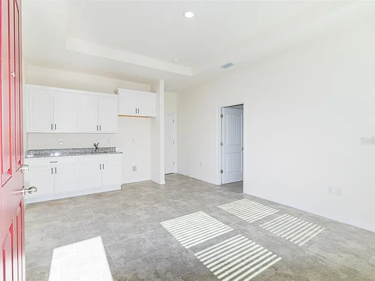 7212 Nottingham Reel Ct #B — Photo 3