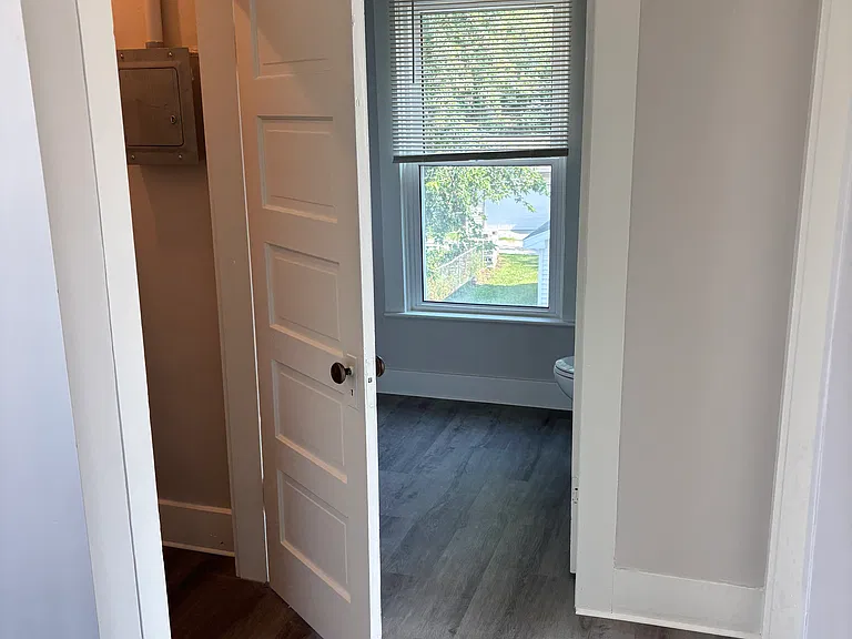 706 E Bellefontaine St — Photo 10