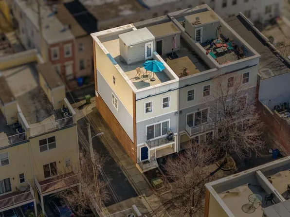 126 N Duncan St, Baltimore, MD 21231