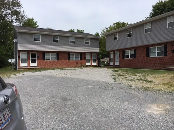 726 W Idaho St #2, Carterville, IL 62918