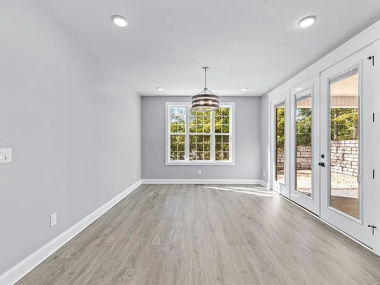 601 Joyce Ave — Photo 28