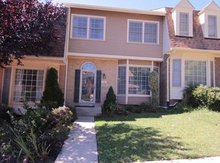 10 Hickory Hill Ct, Silver Spring, MD 20906