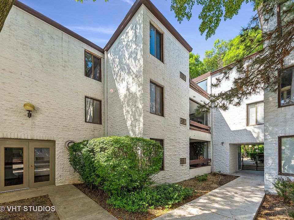 1st image of 326 W Miner St APT 2A