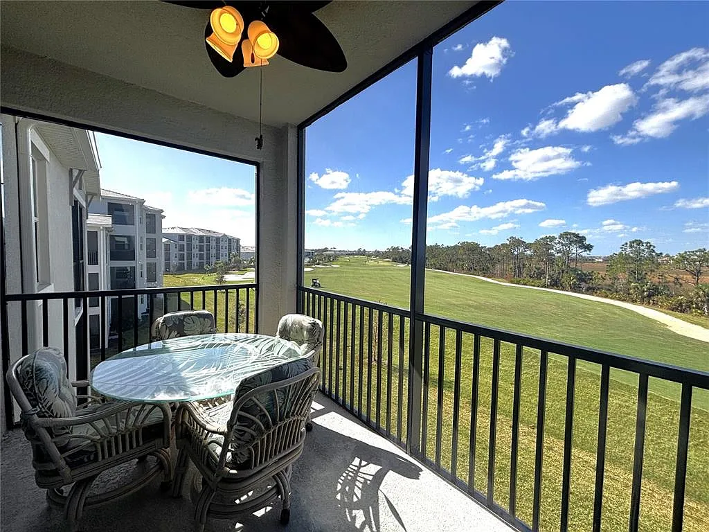 2 bed, 2.0 bath, 1154 sqft, $6,000 — Photo 2