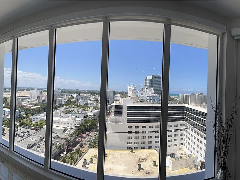 100 Lincoln Rd #Penthouse 9 — Photo 2